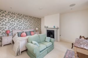 Photo 14- click for photo gallery